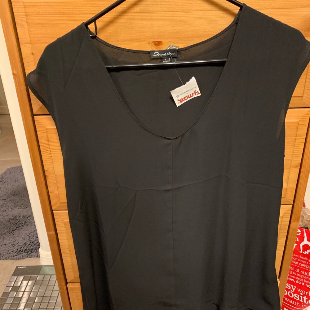 NWT Black Shinestar Short Sleeve Top